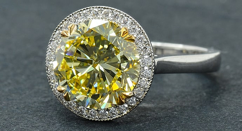 LEIBISH Gelber Diamantring, fotografiert von Ben