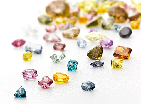 Diamanten in ausgefallenen Farben