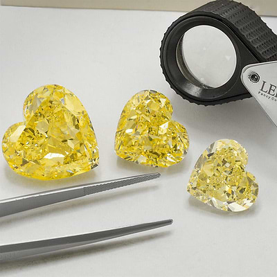 Untersuchung der Auswirkungen des Karatgewichts von Diamanten auf Größe, Kosten und Qualität
