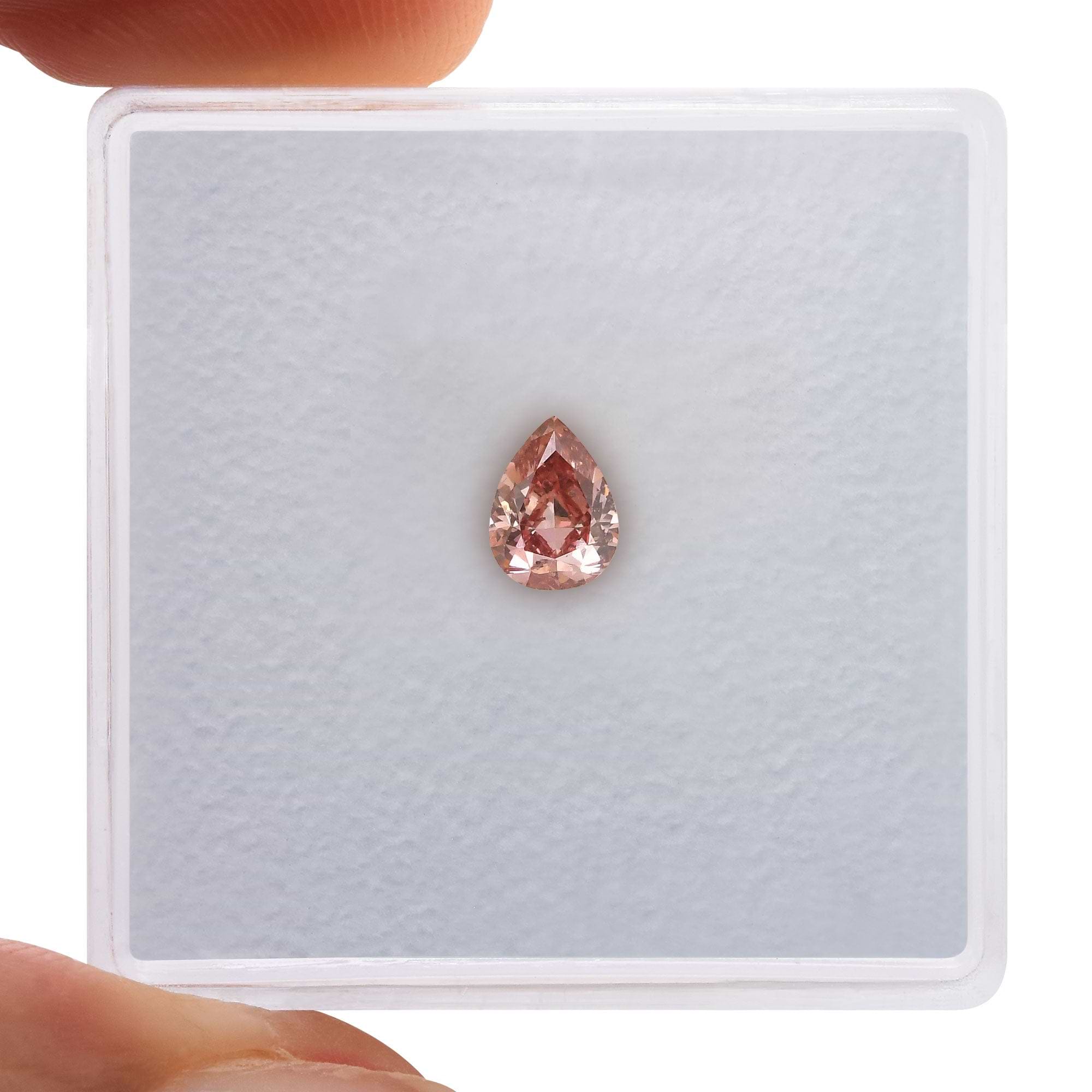 0.33 Carat Fancy Deep Pink Pear Diamond SI2 GIA | LEIBISH