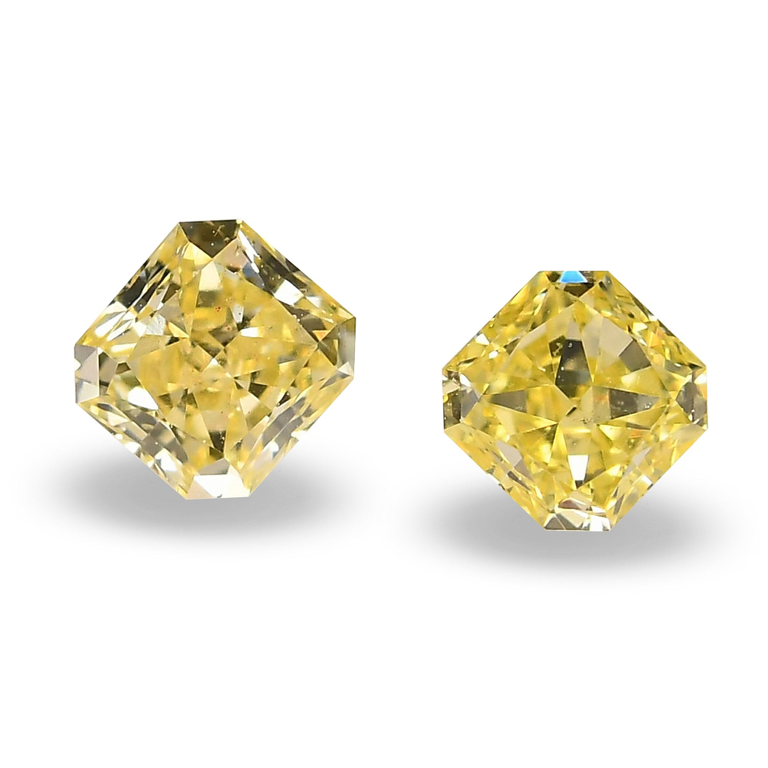 0.33 Carat Fancy Yellow Radiant Diamonds (VS2)