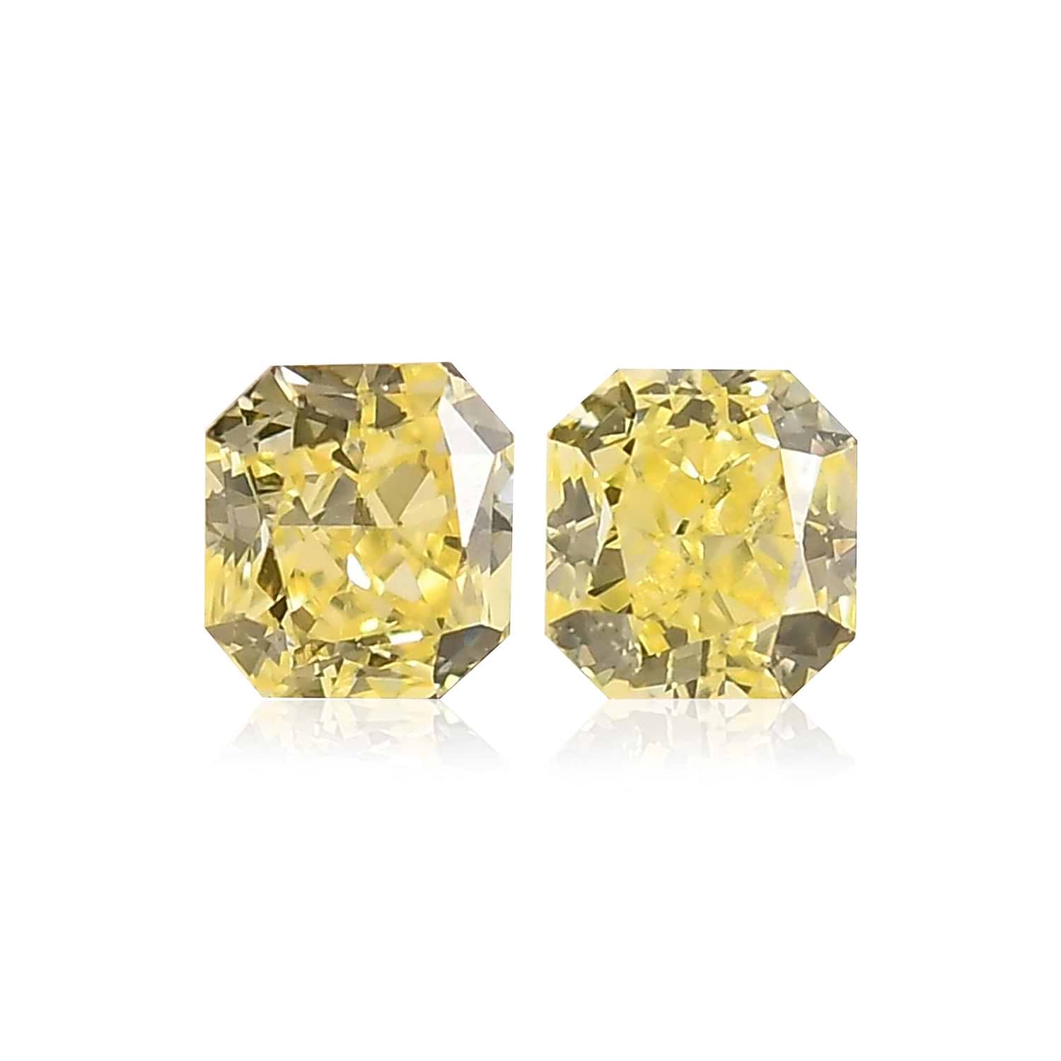 0.43 Carat Fancy Yellow Radiant Diamonds (VS2)