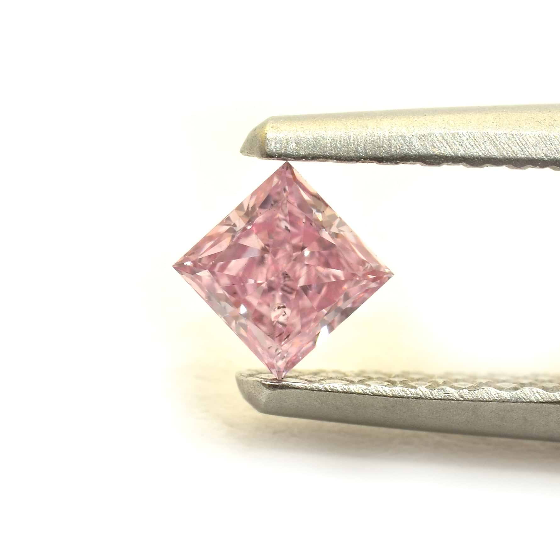 0.17 Carat Fancy Pink Princess Argyle Diamond SI2 GIA