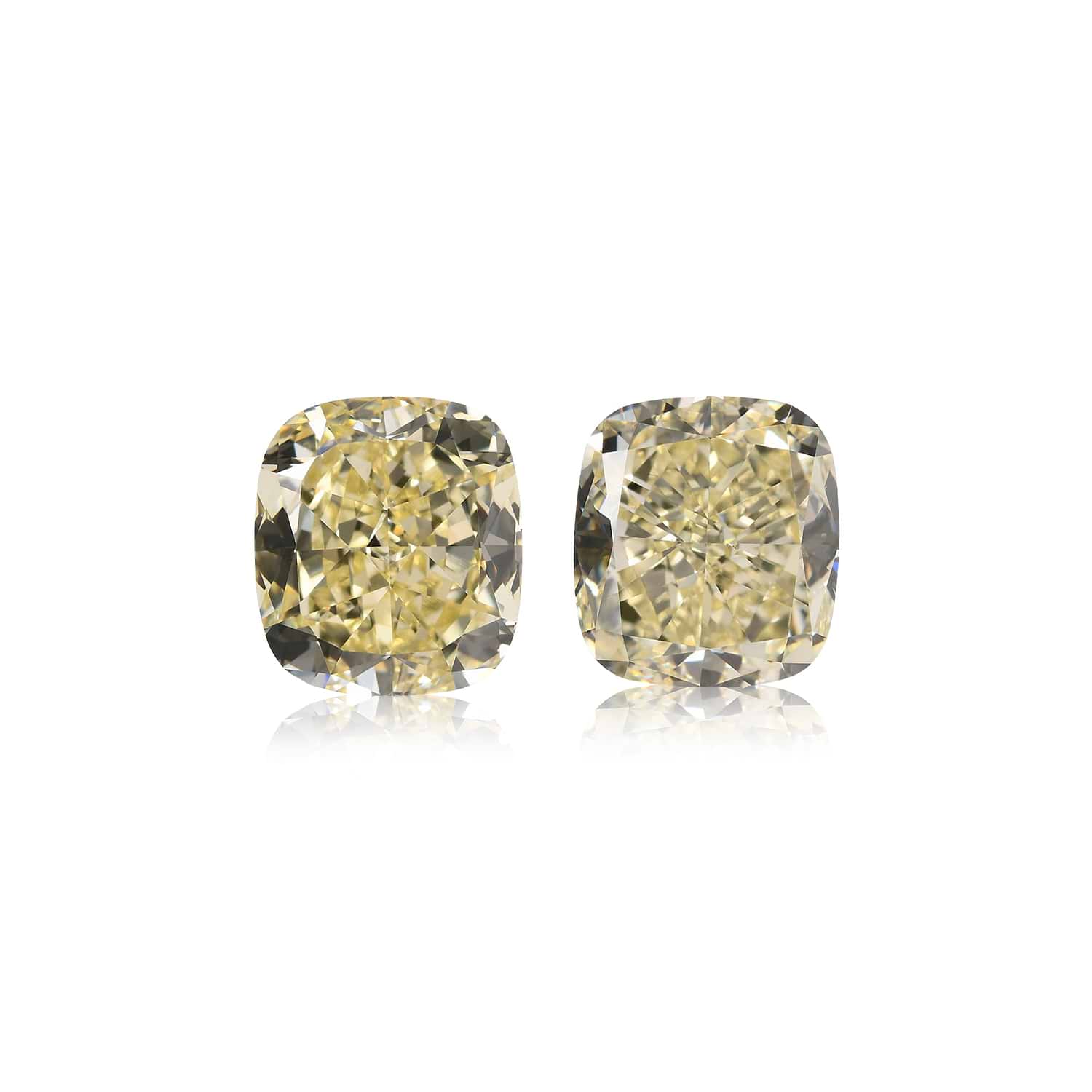 4.43 Carat Fancy Yellow Cushion Diamonds VS1