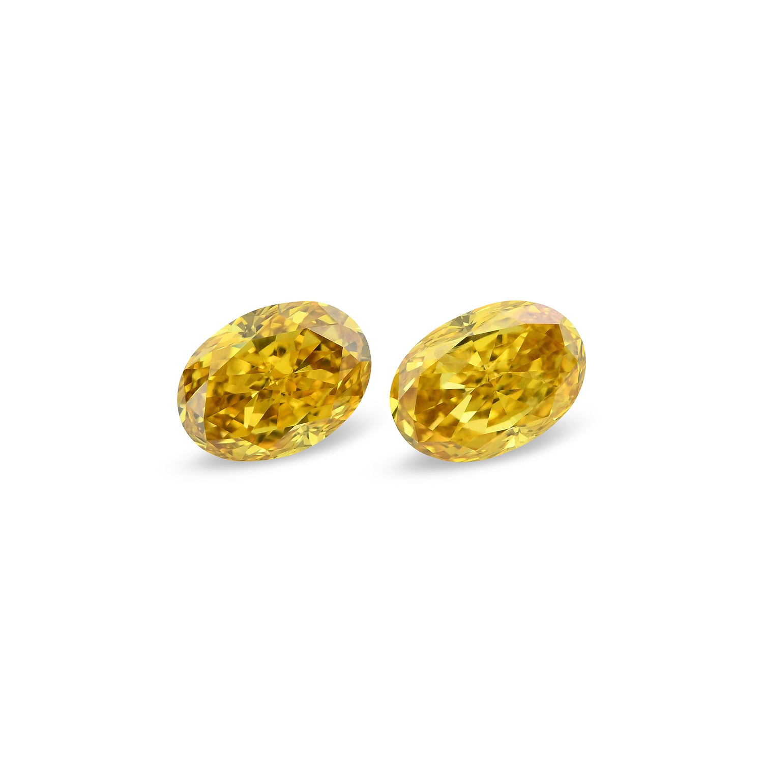0.87 Carat Fancy Intense Orange Yellow Oval Diamonds (SI1)