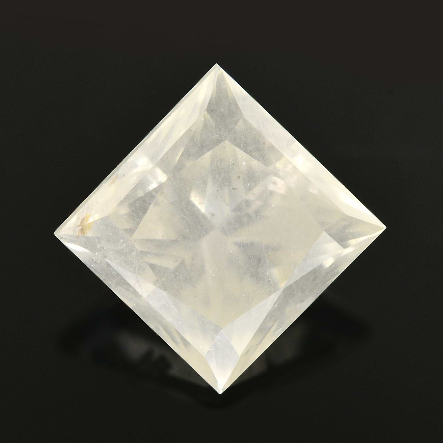1.60 Carat Fancy White Princess Diamond I3 IGI