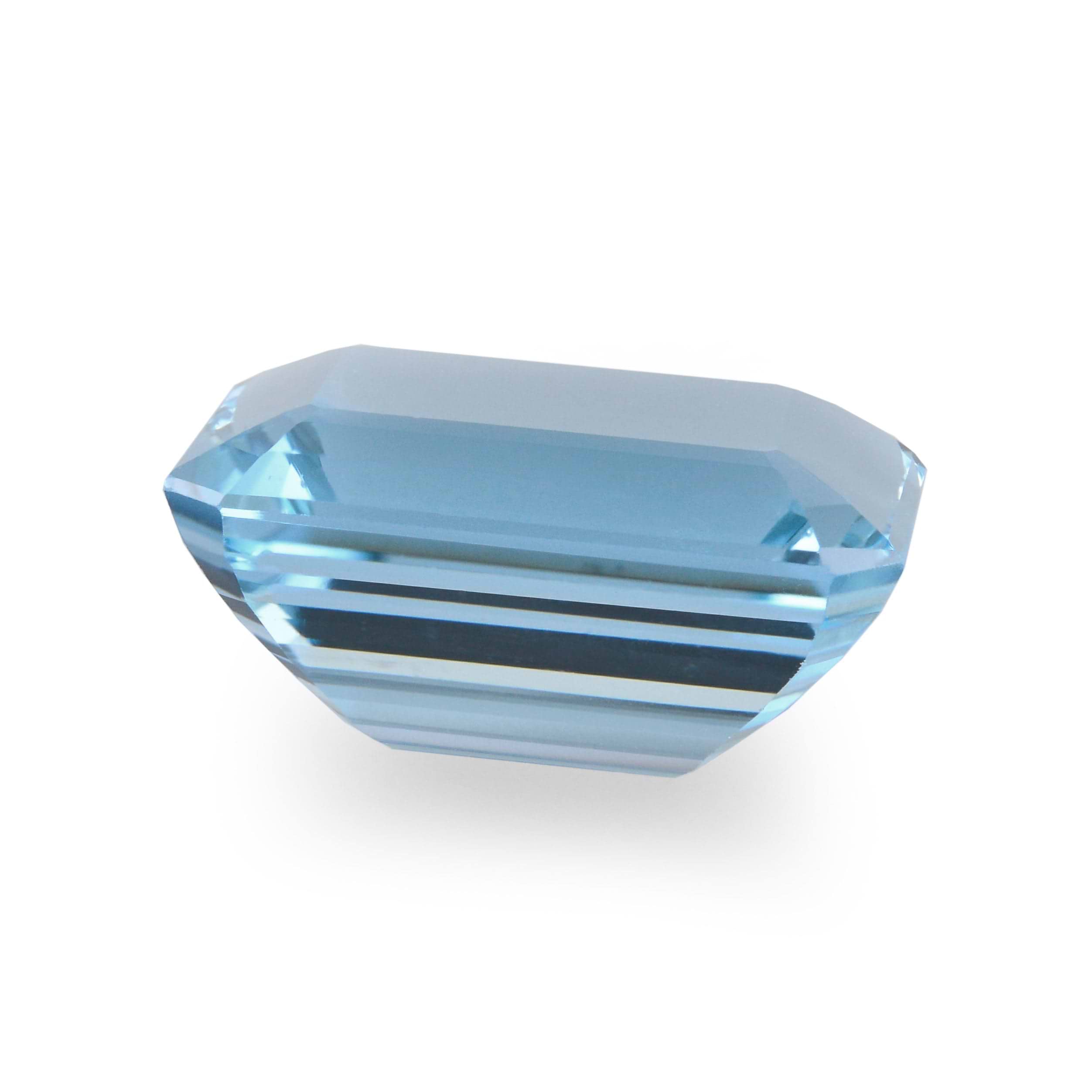 8.57 Carat Blue Emerald Aquamarine | LEIBISH