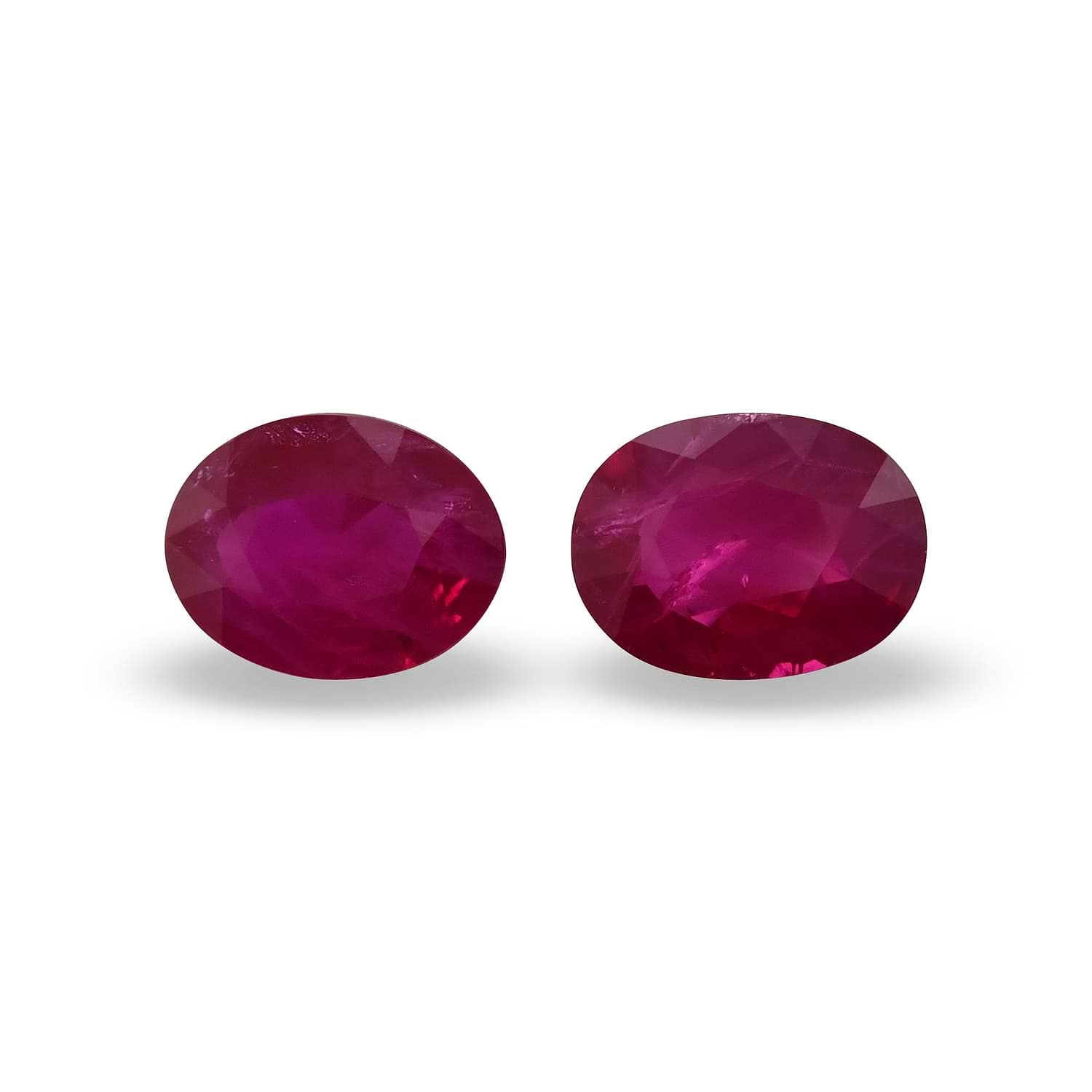 3.72 Carat Red BURMESE Oval Ruby CD