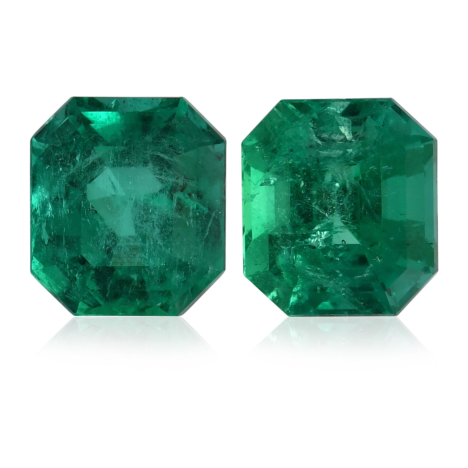 17.28 Carat Green COLOMBIAN Emerald Emerald GRS