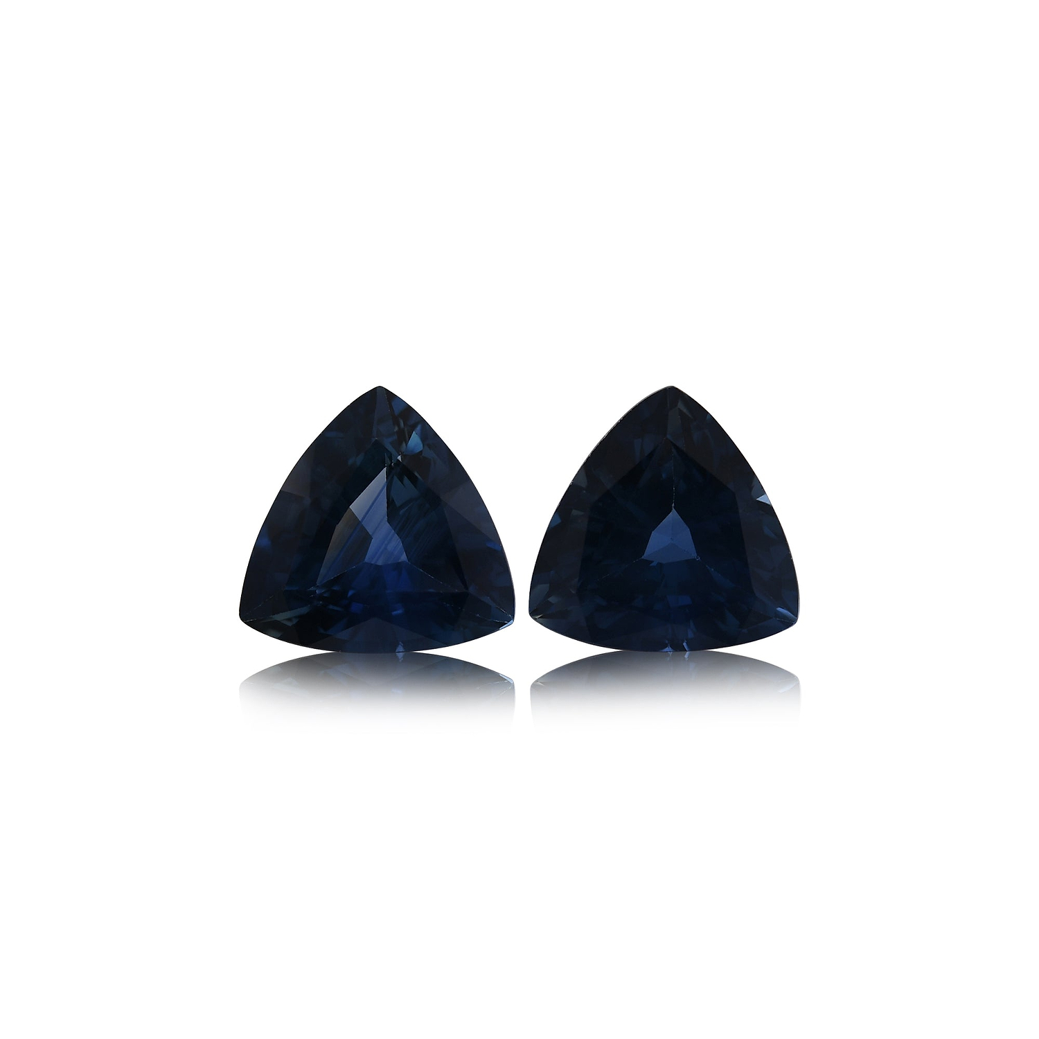 6.60 Carat Blue THAI Triangle Sapphire