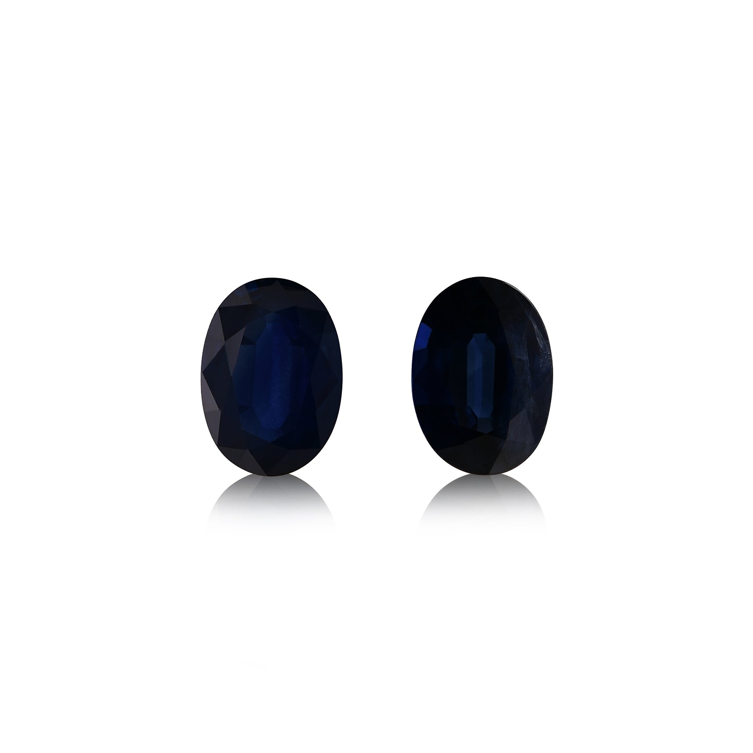 1.62 Carat Blue THAI Oval Sapphire