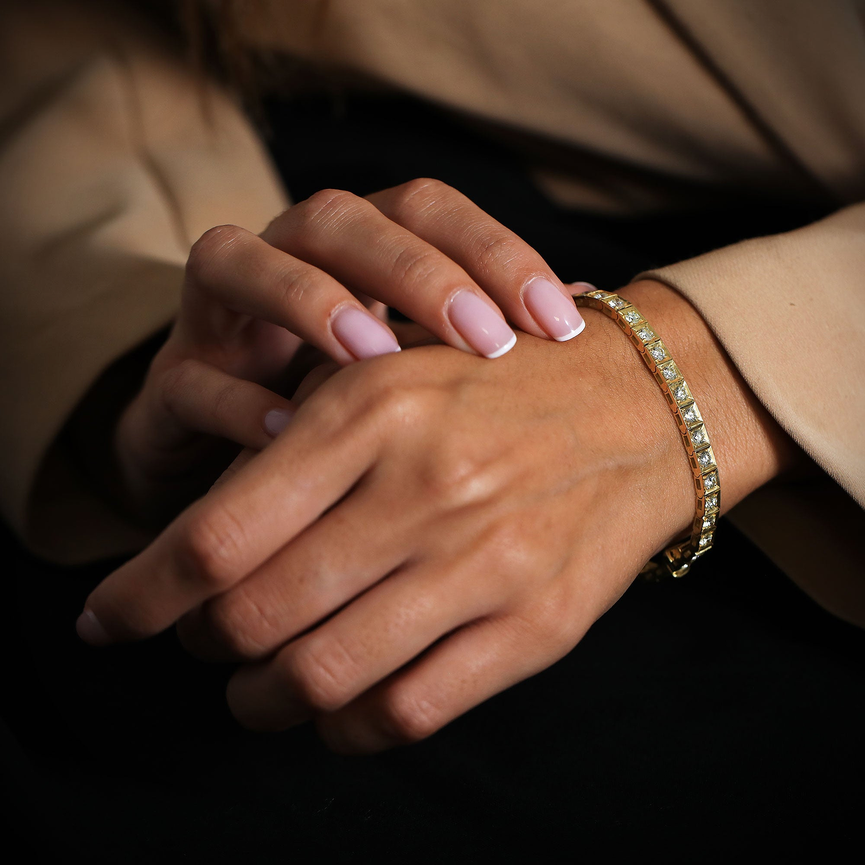 Colorless Round Brilliant Diamond Tennis Bracelet - 4