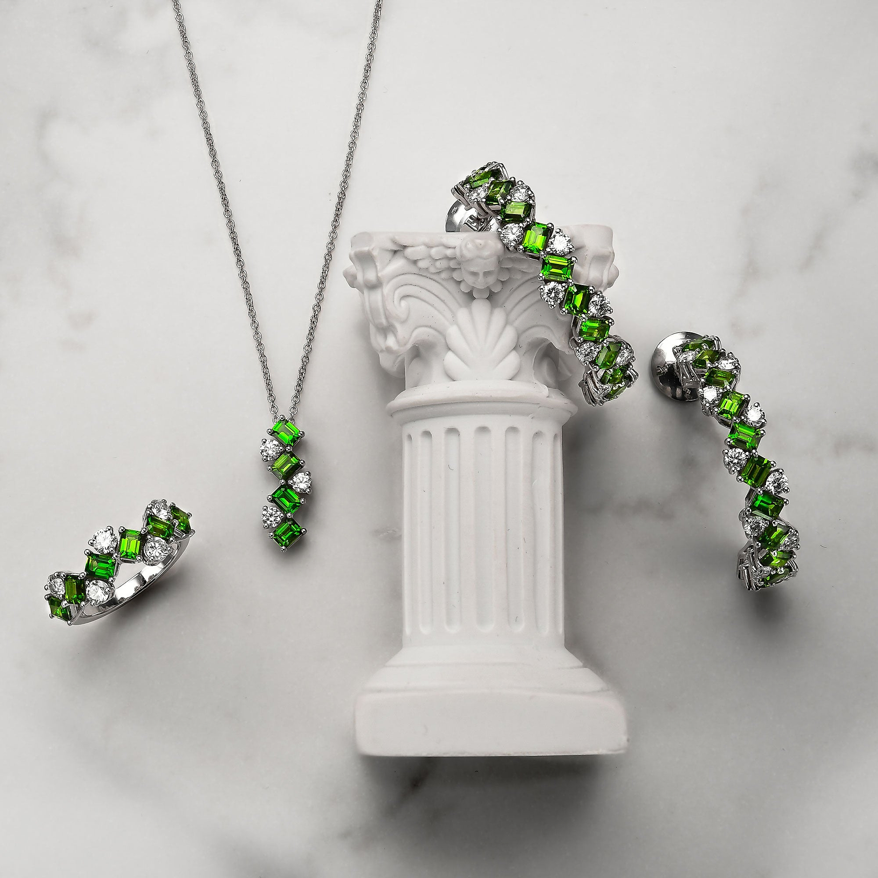 Green Tourmaline and Diamond Drop Pendant - 5