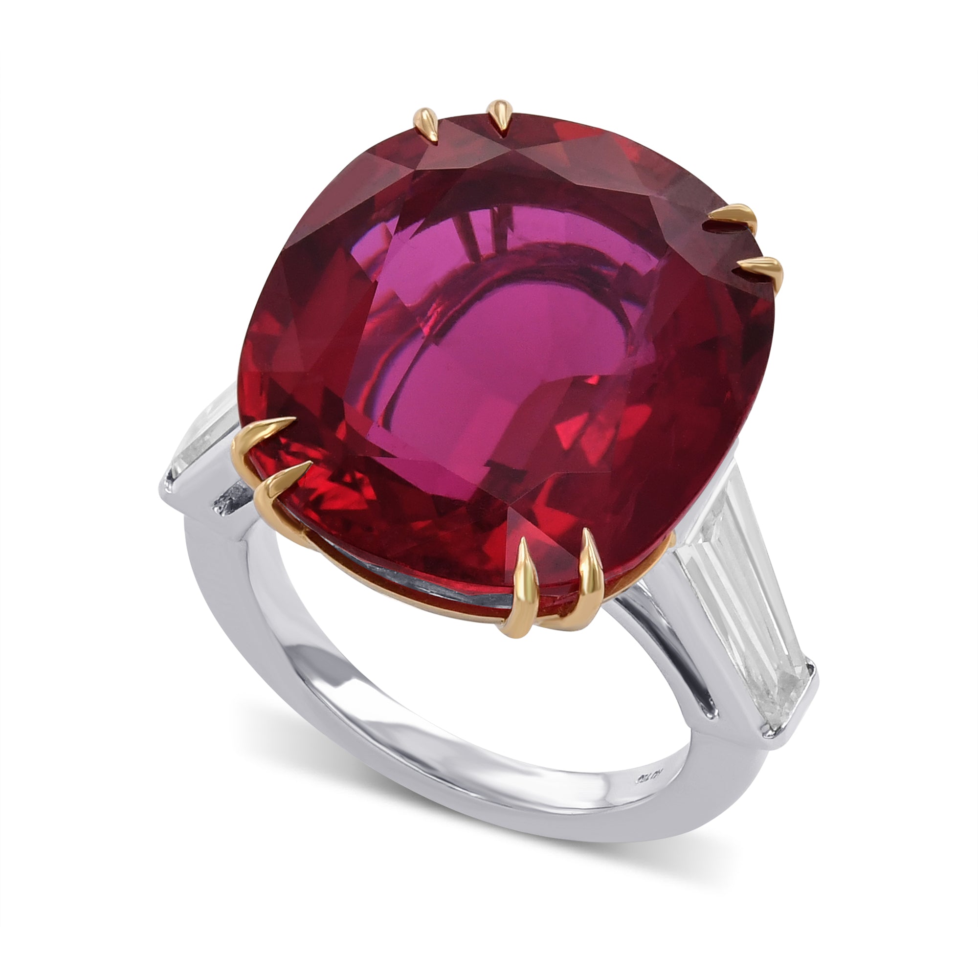 Extraordinary Oval Thai Ruby Three-stone Ring GIA - 3