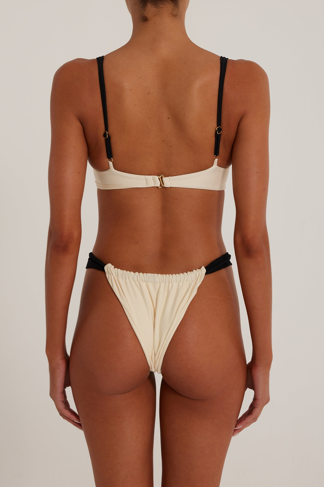 Underwire Top (Faux Suede Cream/Black)