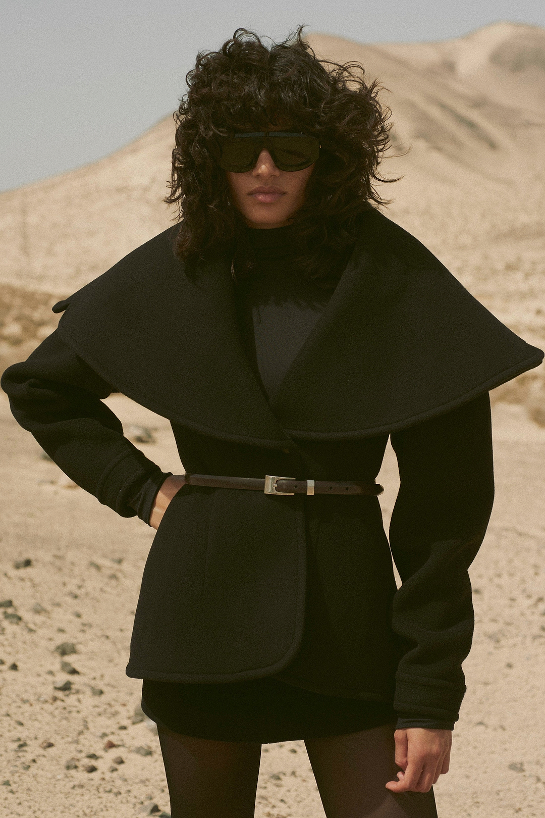 Short Wool Coat (Black)