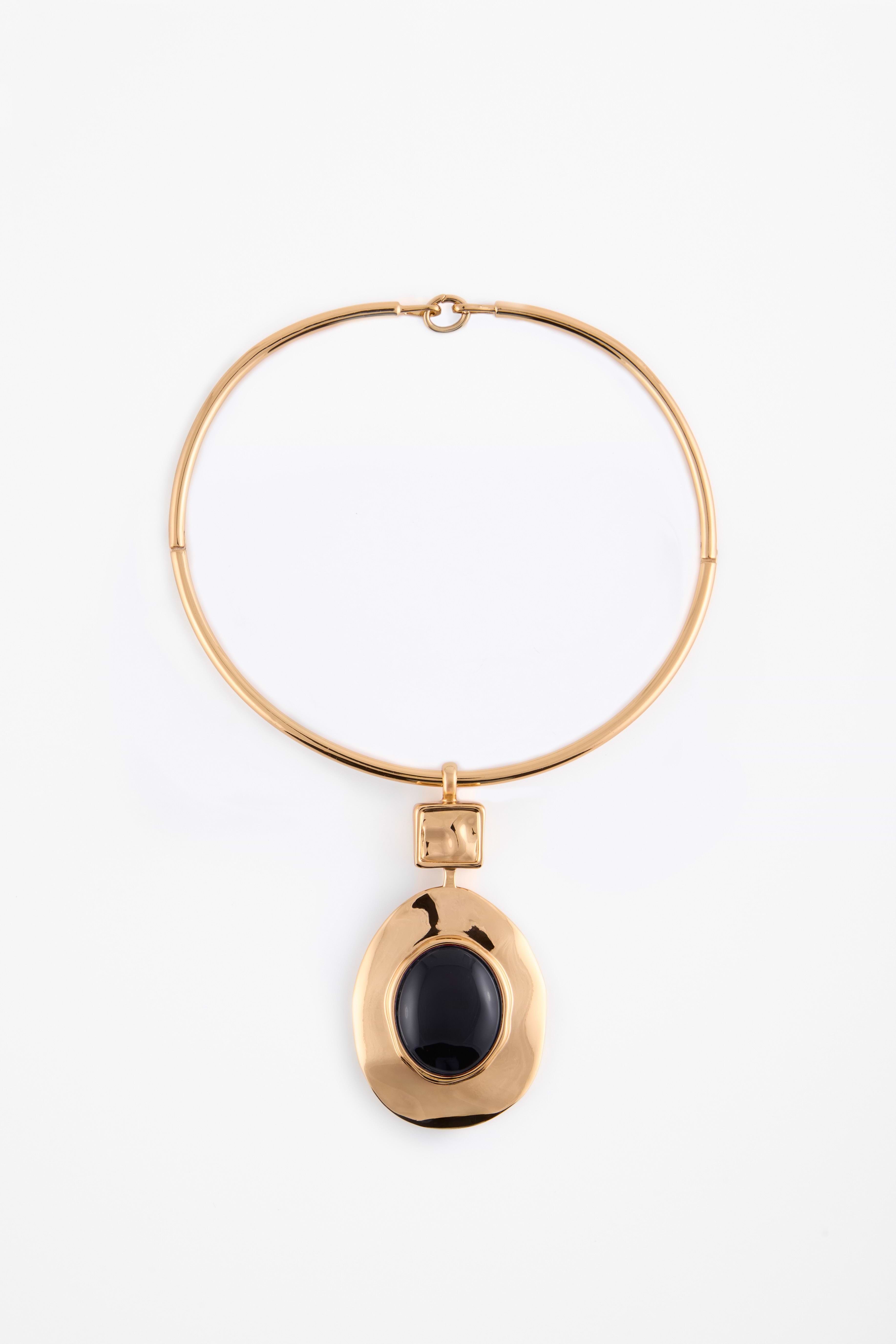 Stone Drop Necklace (Gold/Black)