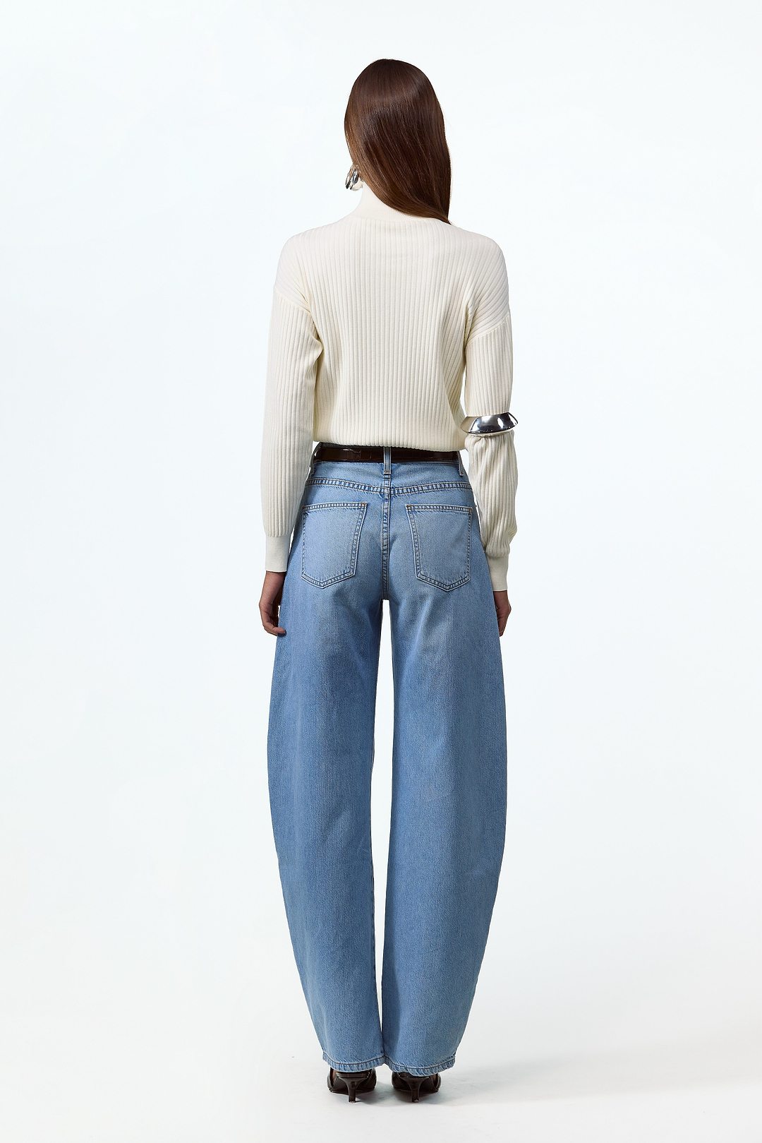 Relaxed Ribbed Turtleneck (Cream)