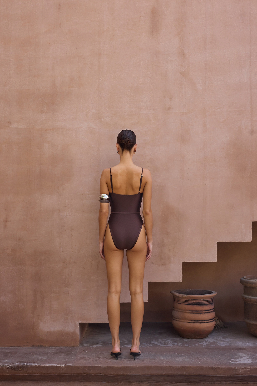 Hammer Stone One Piece (Chocolate Brown)