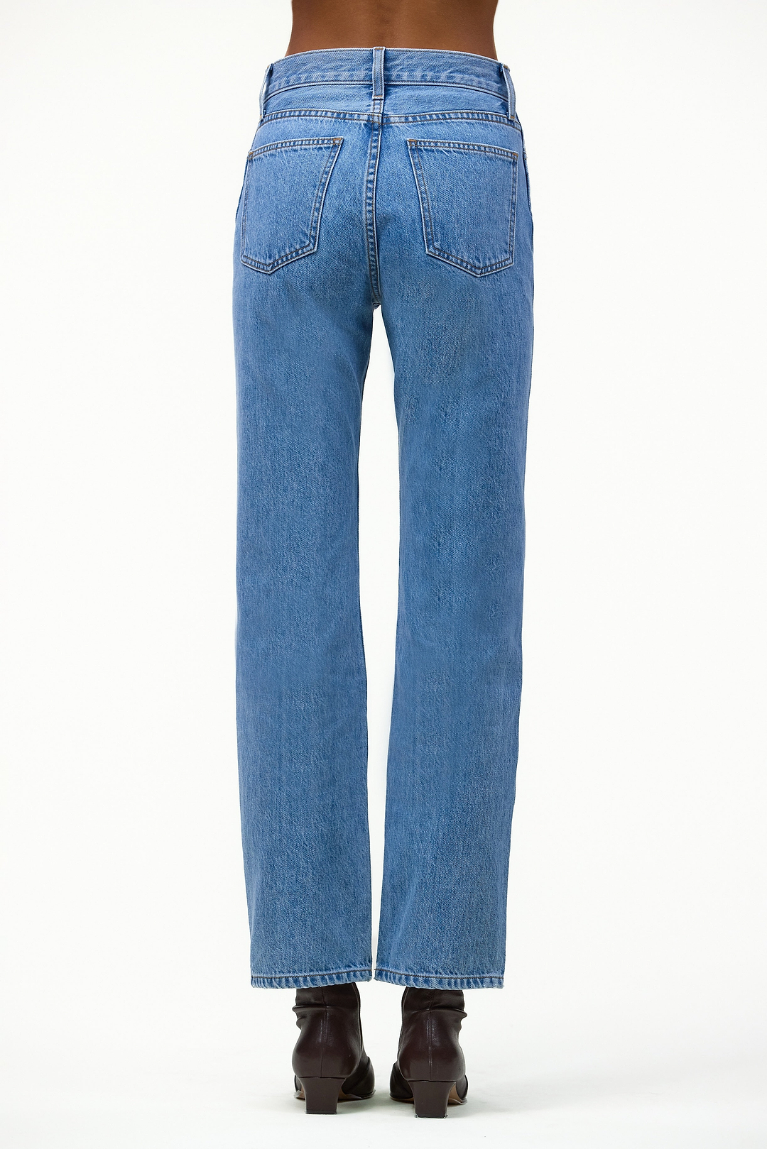 The Straight Ankle Jean (Classic Blue)