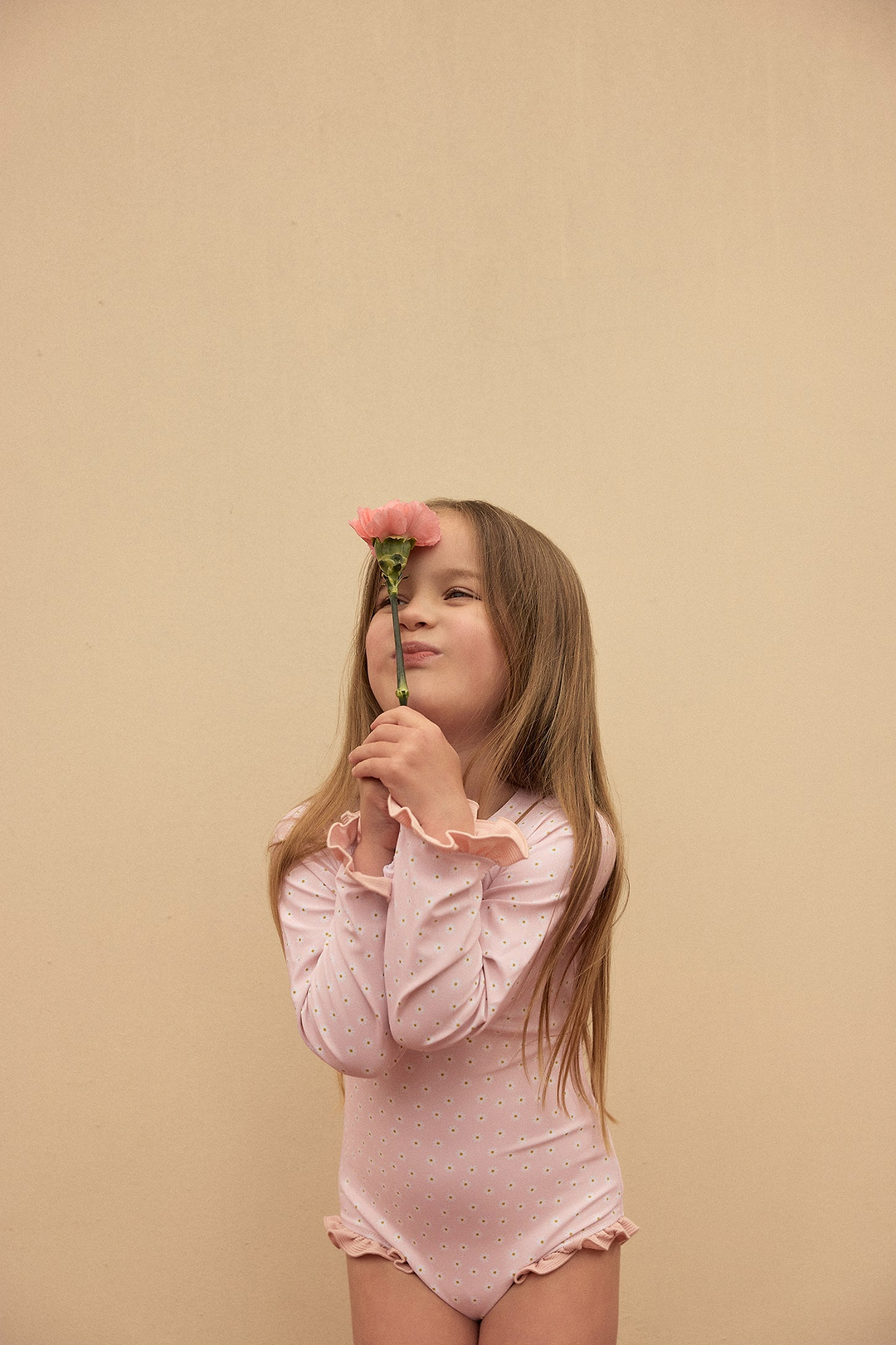 ruffle rashguard one piece (pink daisy)