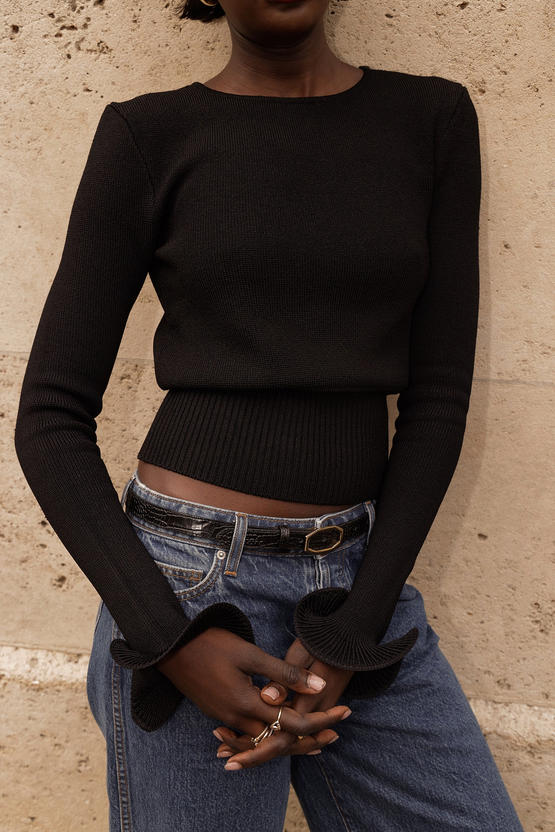 Ruffle Hem Sweater (Black)