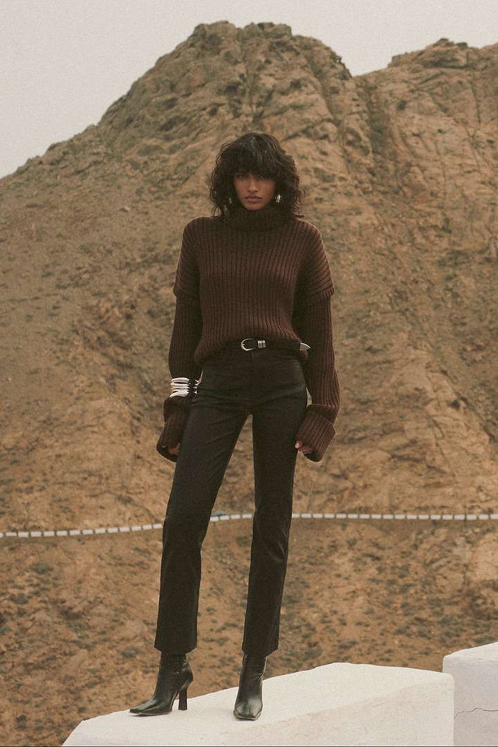 Oversized Ribbed Wool Sweater (Chocolate Brown)