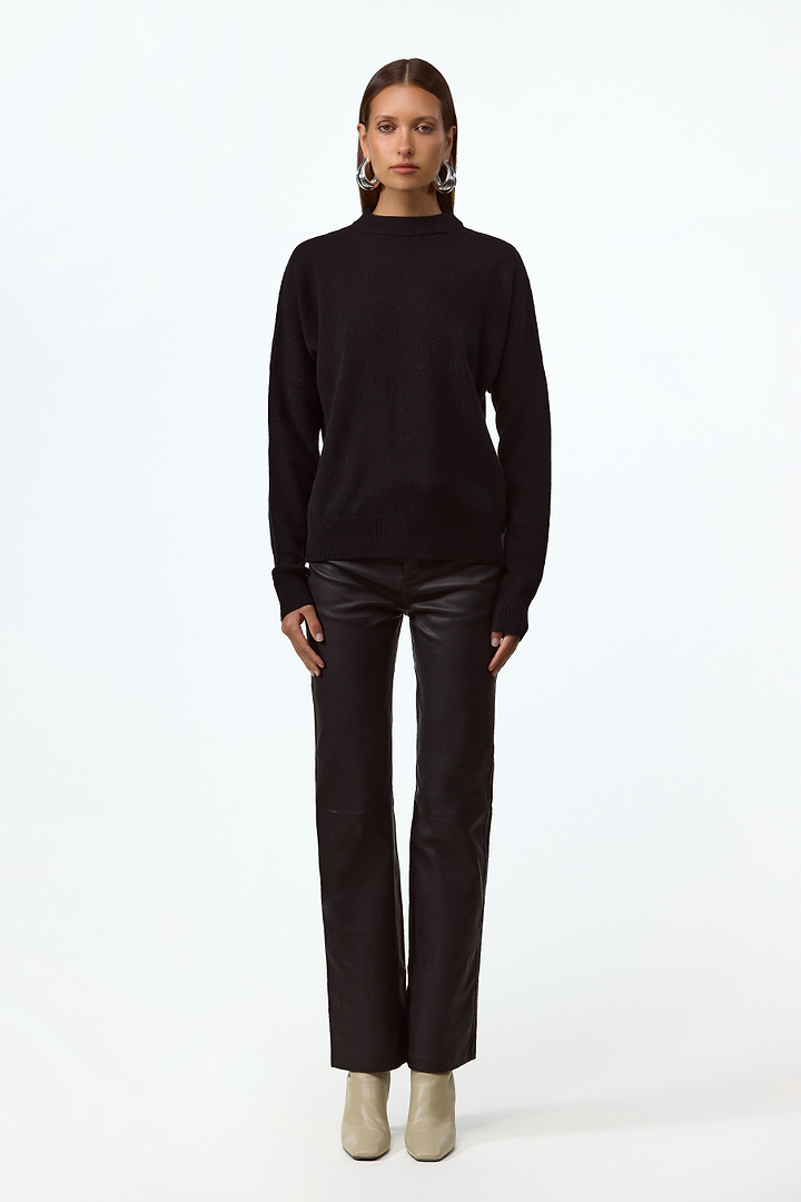 Lightweight Wool Sweater (Black)