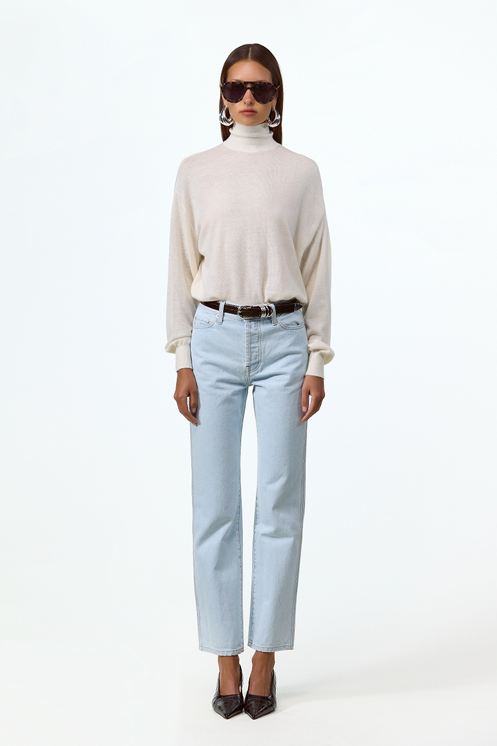 The Straight Ankle Jean (Vintage Light)