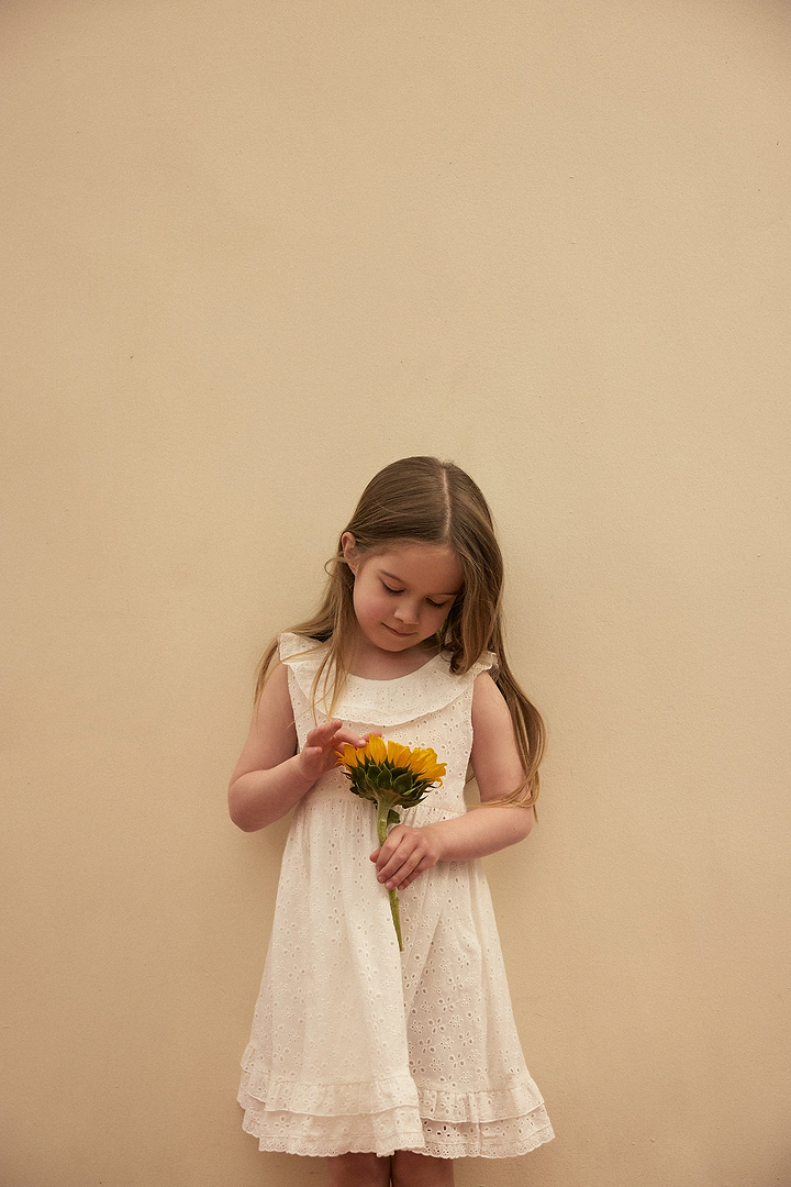 kids eyelet dress (white)