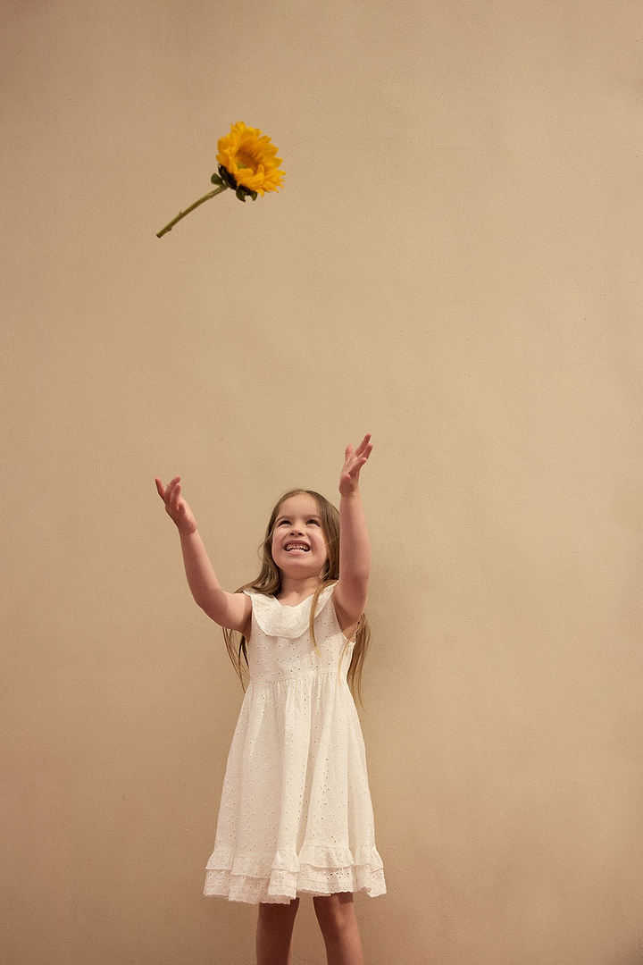 kids eyelet dress (white)