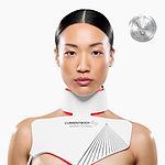 Woman wearing the LED Neck & Décolletage Mask