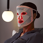 CurrentBody Skin LED Light Therapy Mask + 5 Hydrogel Masks
