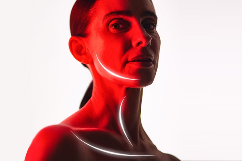 Red light therapy benefits you can experience at home