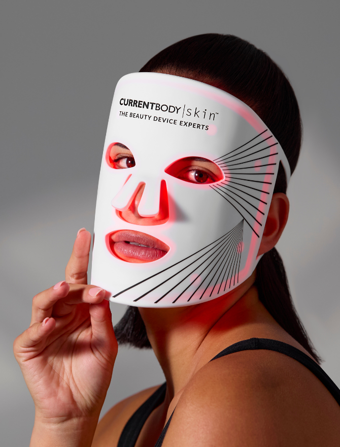 At Home Red Light Therapy For Dermatitis & Eczema, According To A Doctor | CurrentBody IE