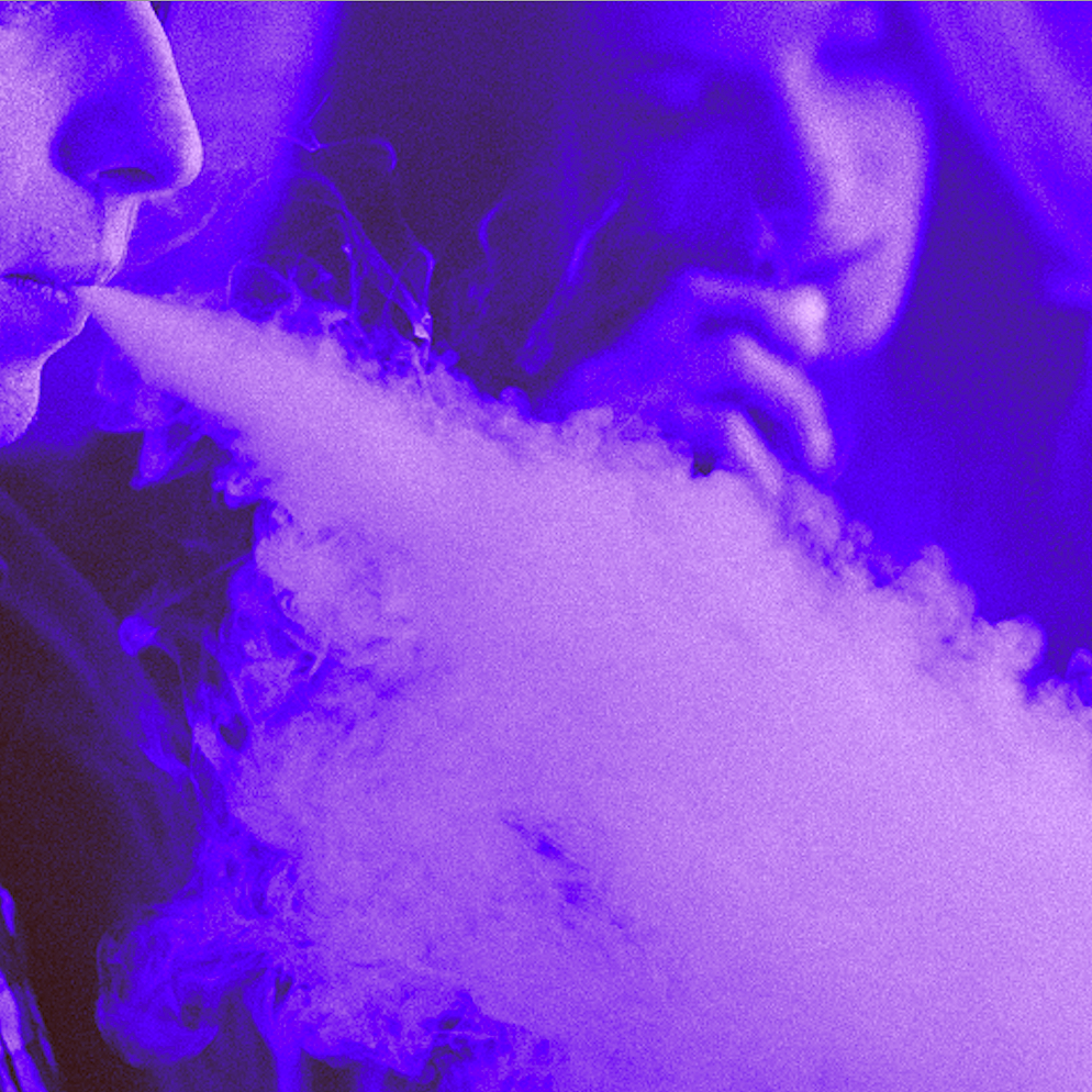 Vaping Etiquette: Dos and Don'ts