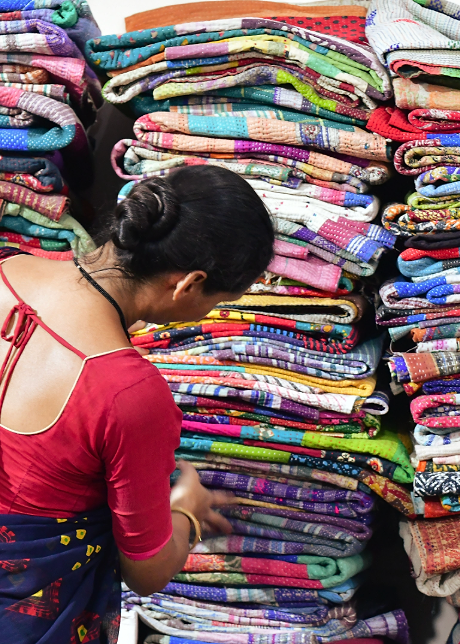 Inspiration | Discover How We Select Our Quilts