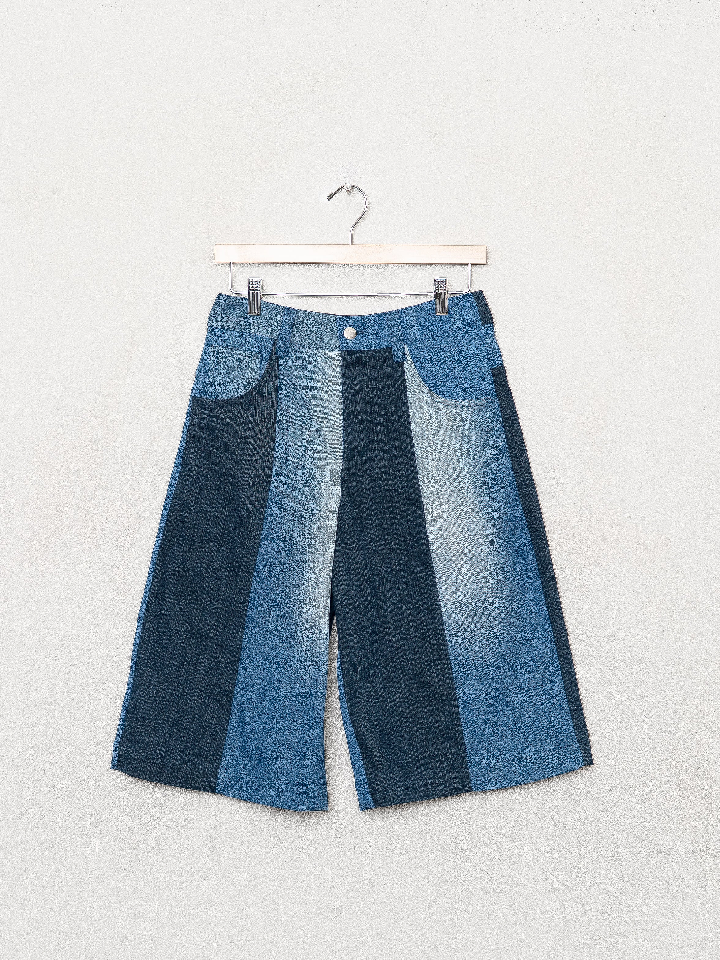 The Kamu Denim Shorts - Small