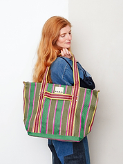 The Goa Recycled Nylon Travel Tote - Midnight Plum