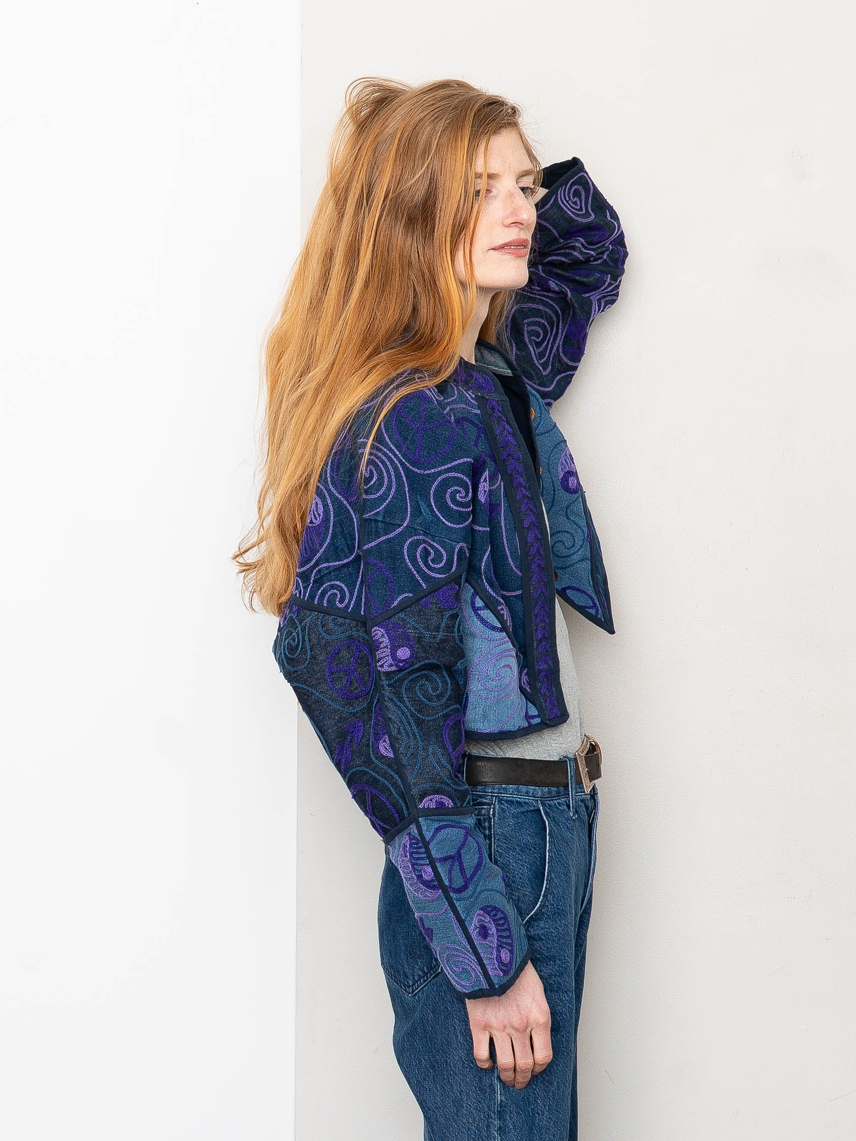 The Kaira Cropped Denim Suzani Jacket - Medium