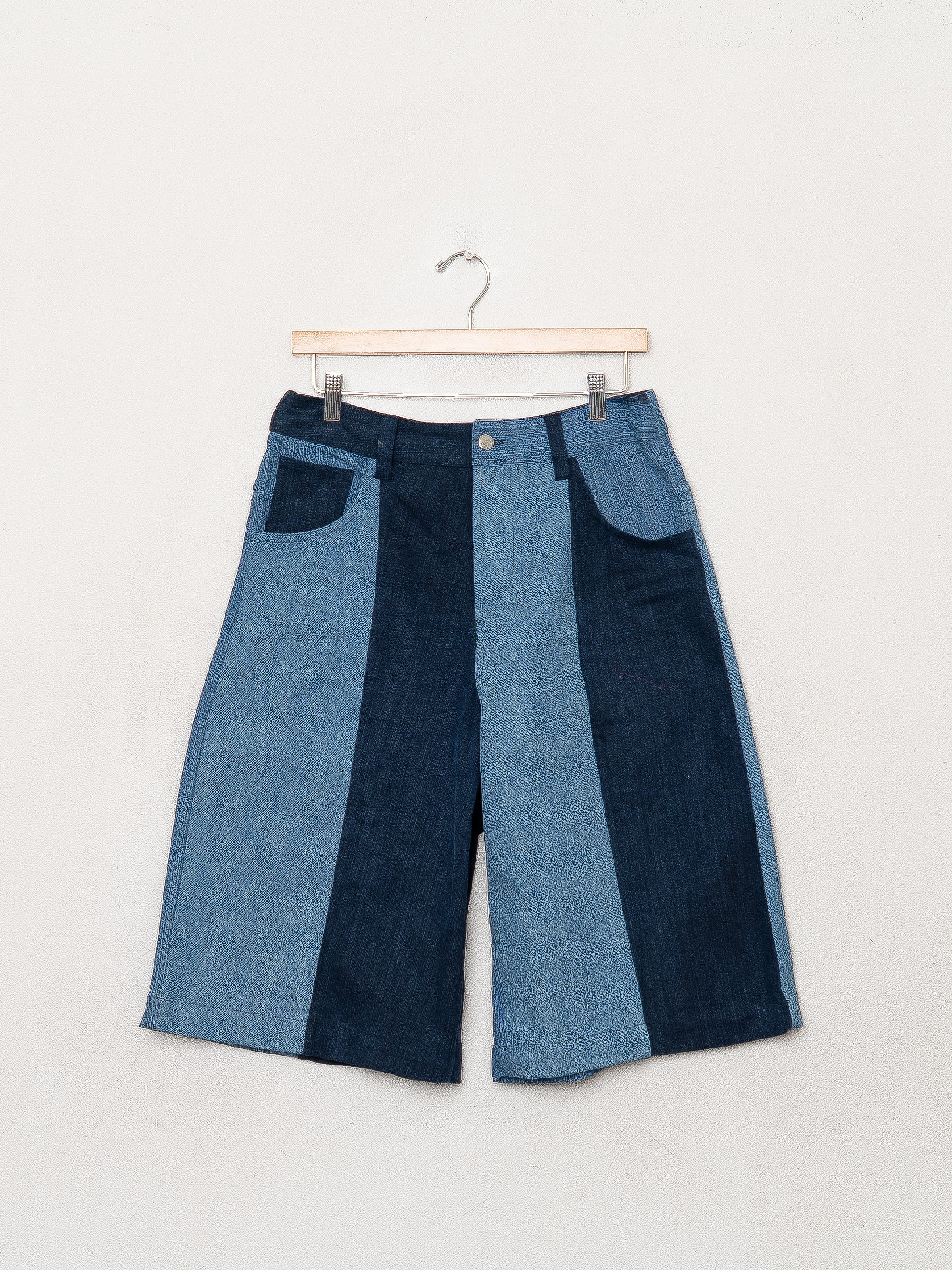The Kamu Denim Shorts - Medium