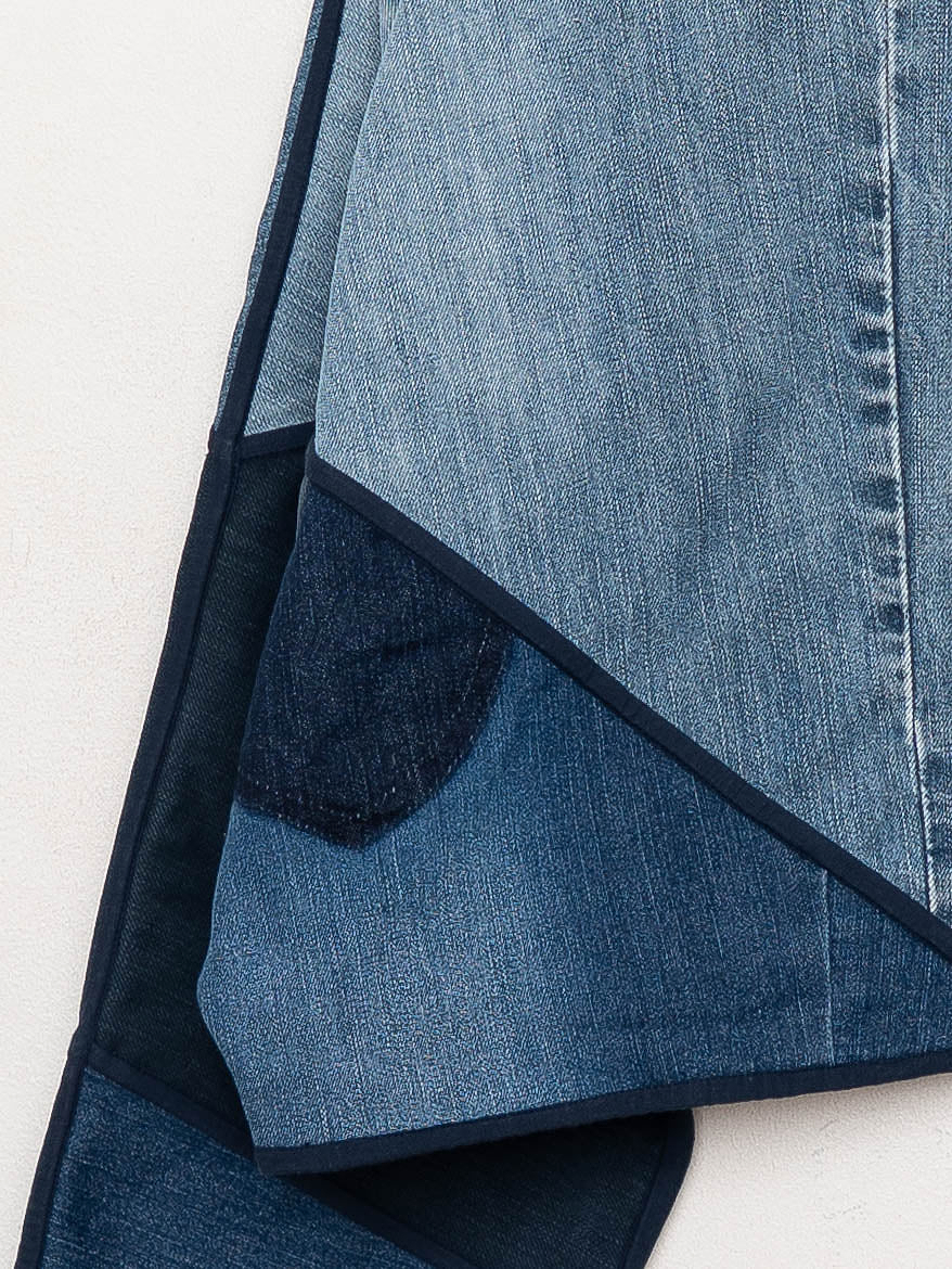 The Kaira Cropped Denim Jacket - Medium