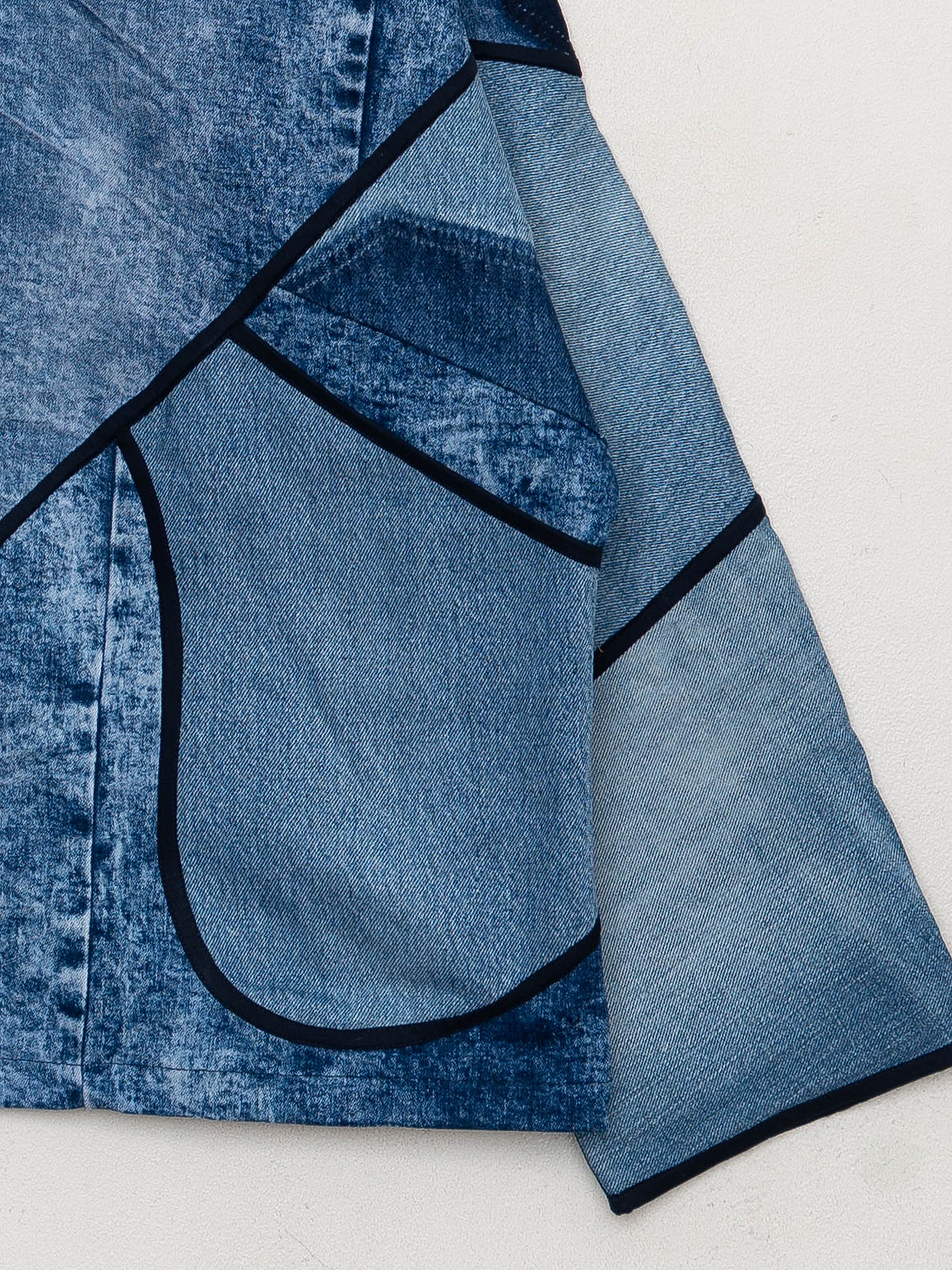 The Ladhiya Denim Jacket - Medium