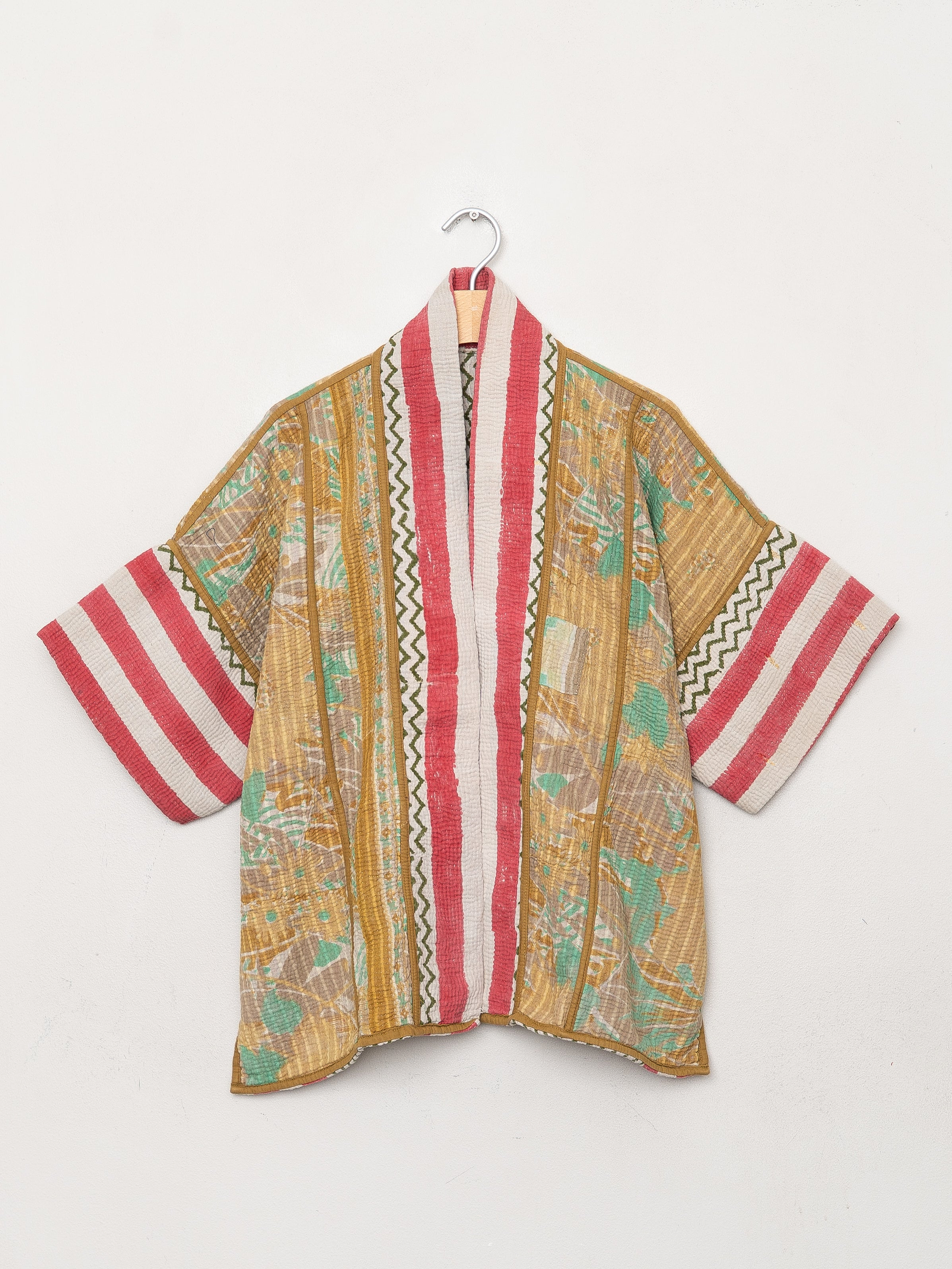 The Gita Short Sleeve Quilted Jacket Wholesale