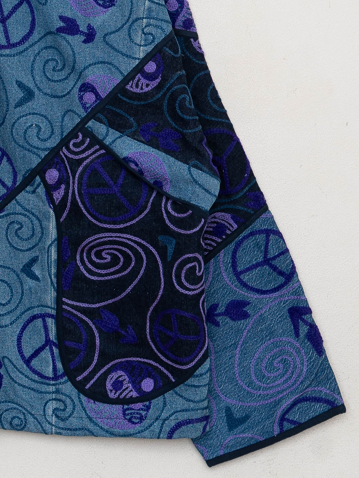 The Ladhiya Denim Suzani Jacket - Medium