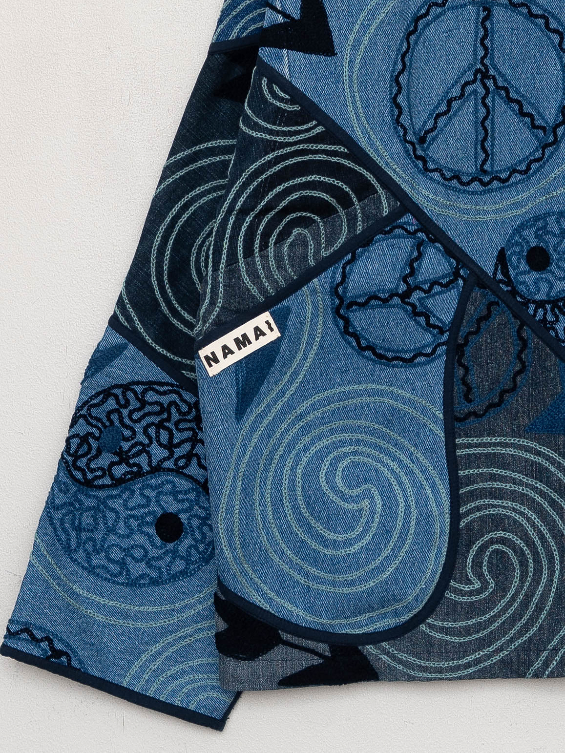 The Ladhiya Denim Suzani Jacket - Medium