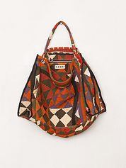 The Sakshi Quilted Shoulder Bag - Sample