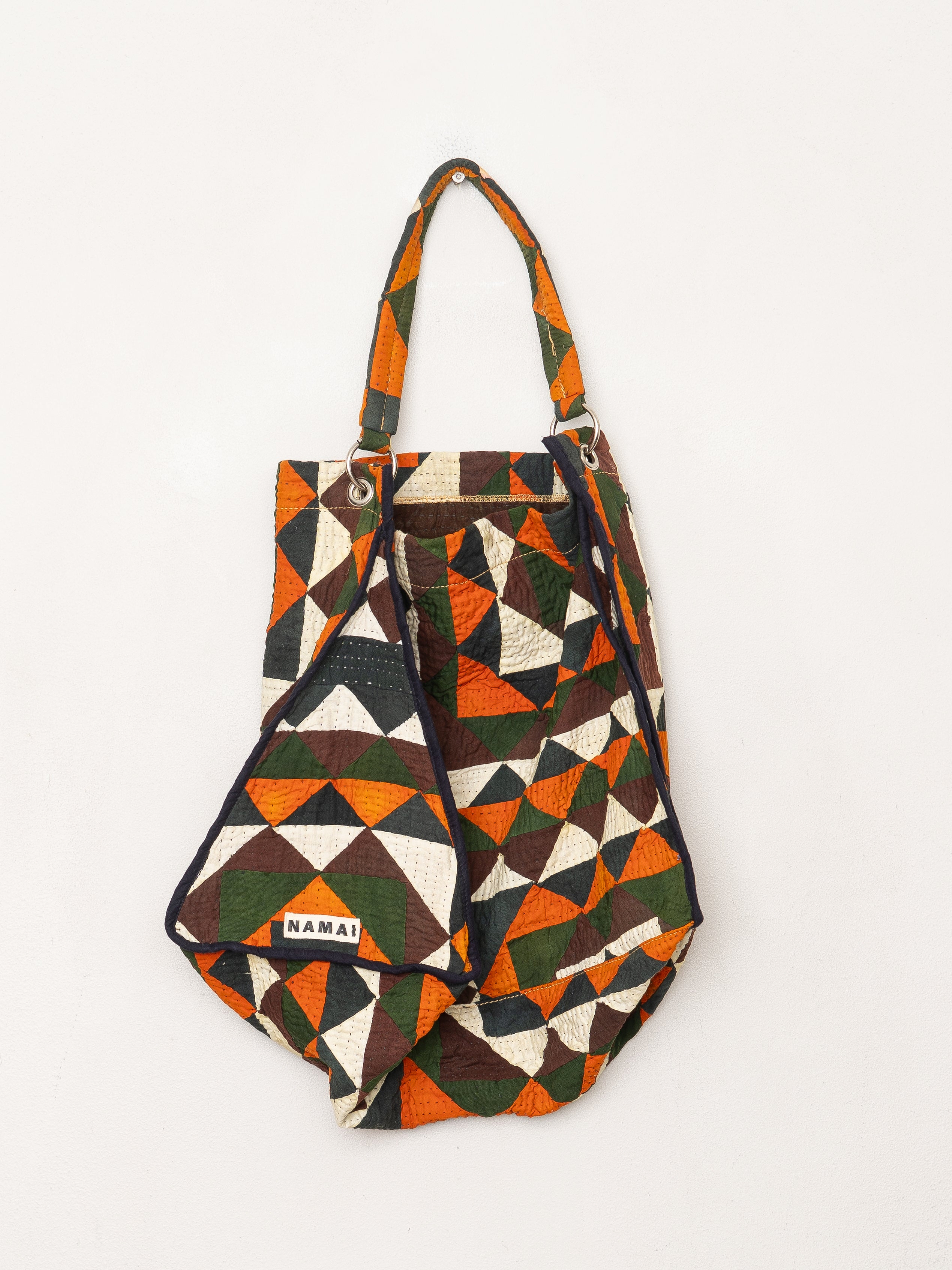 The Sakshi Quilted Shoulder Bag - Sample