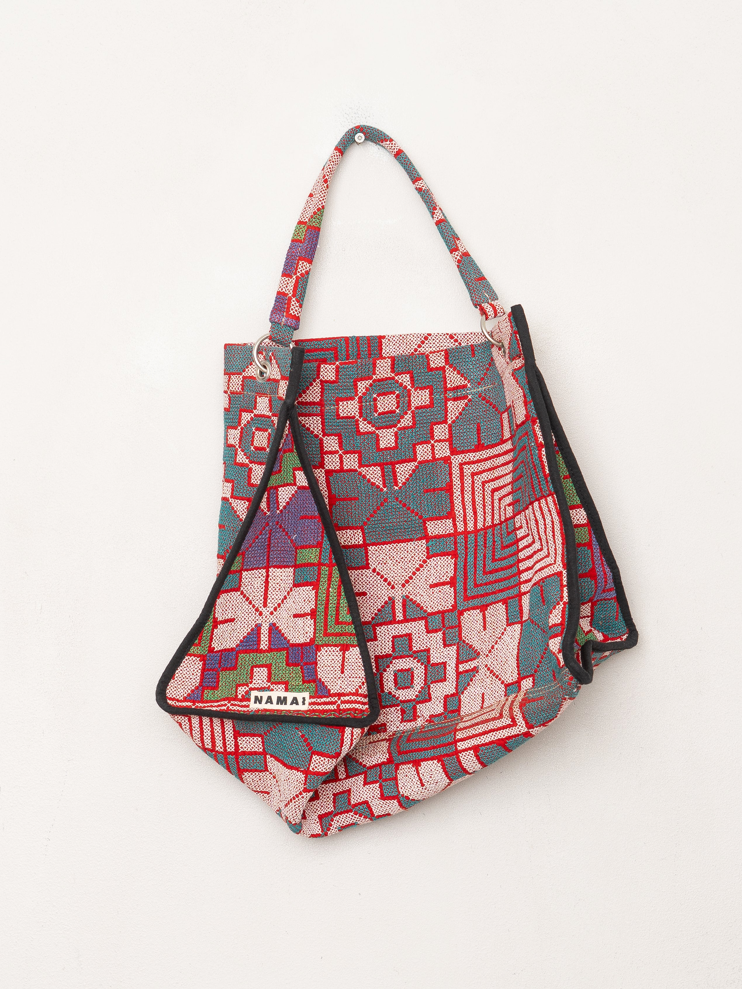 The Sakshi Quilted Shoulder Bag - Sample