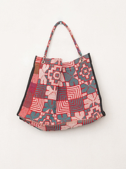 The Sakshi Quilted Shoulder Bag - Sample